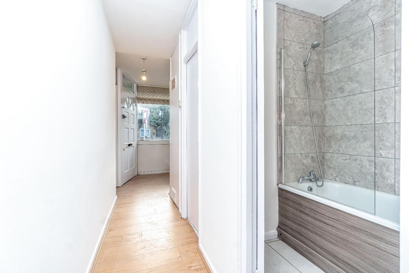 Bright Guest House In Hackney Londres Exterior foto